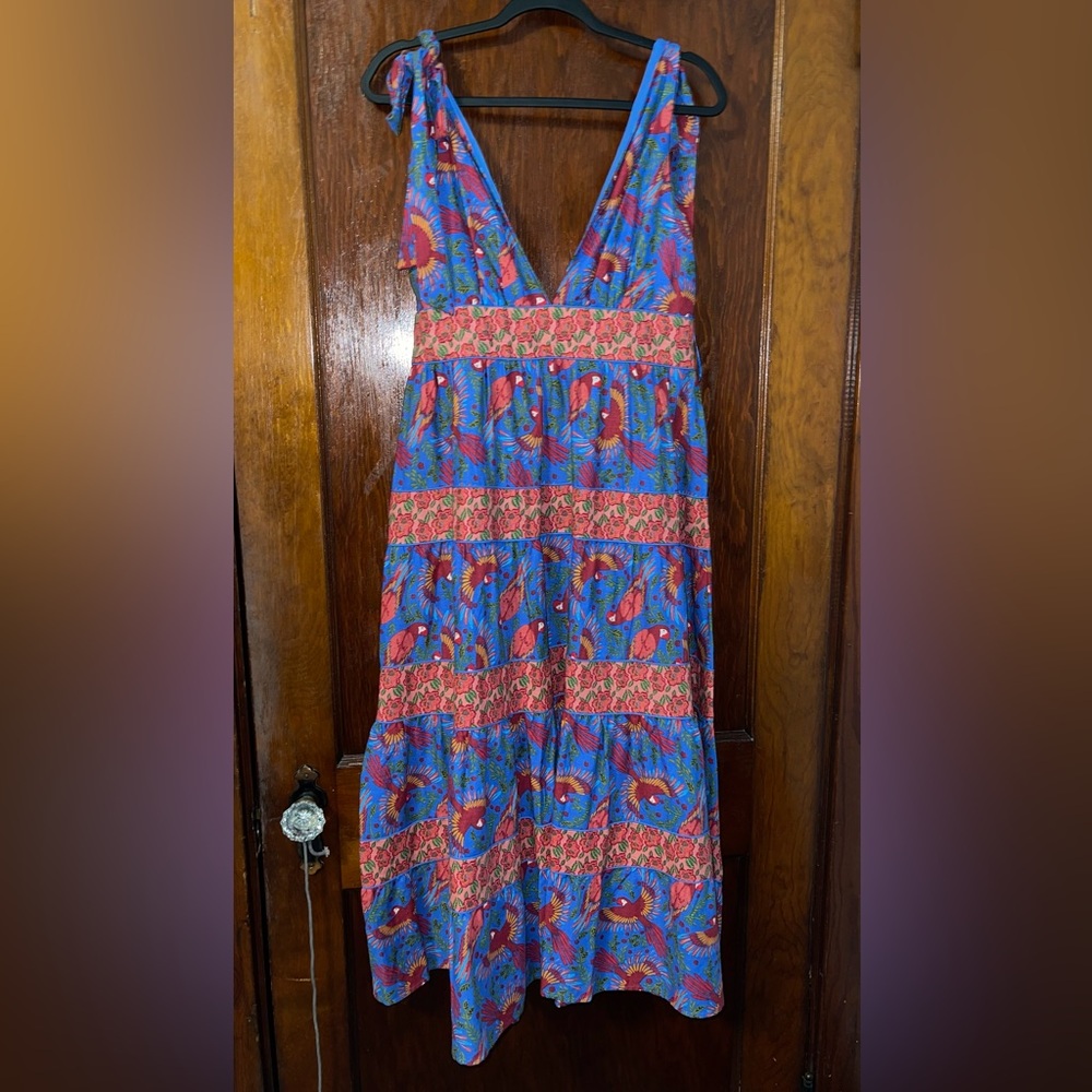 NWT House of Harlow Linen Blend Macaw Print dress